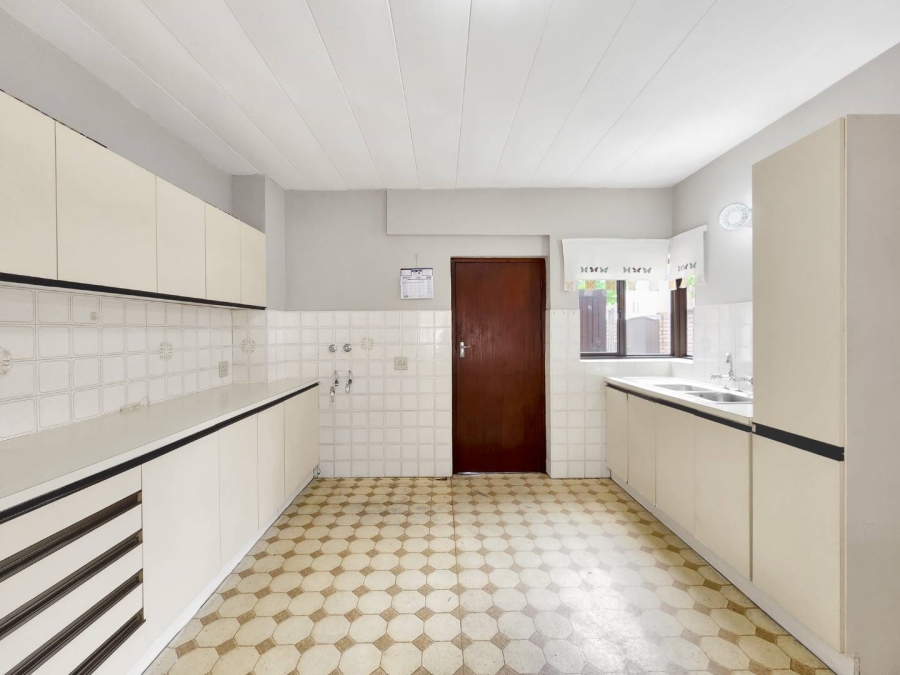 3 Bedroom Property for Sale in Tokai Western Cape